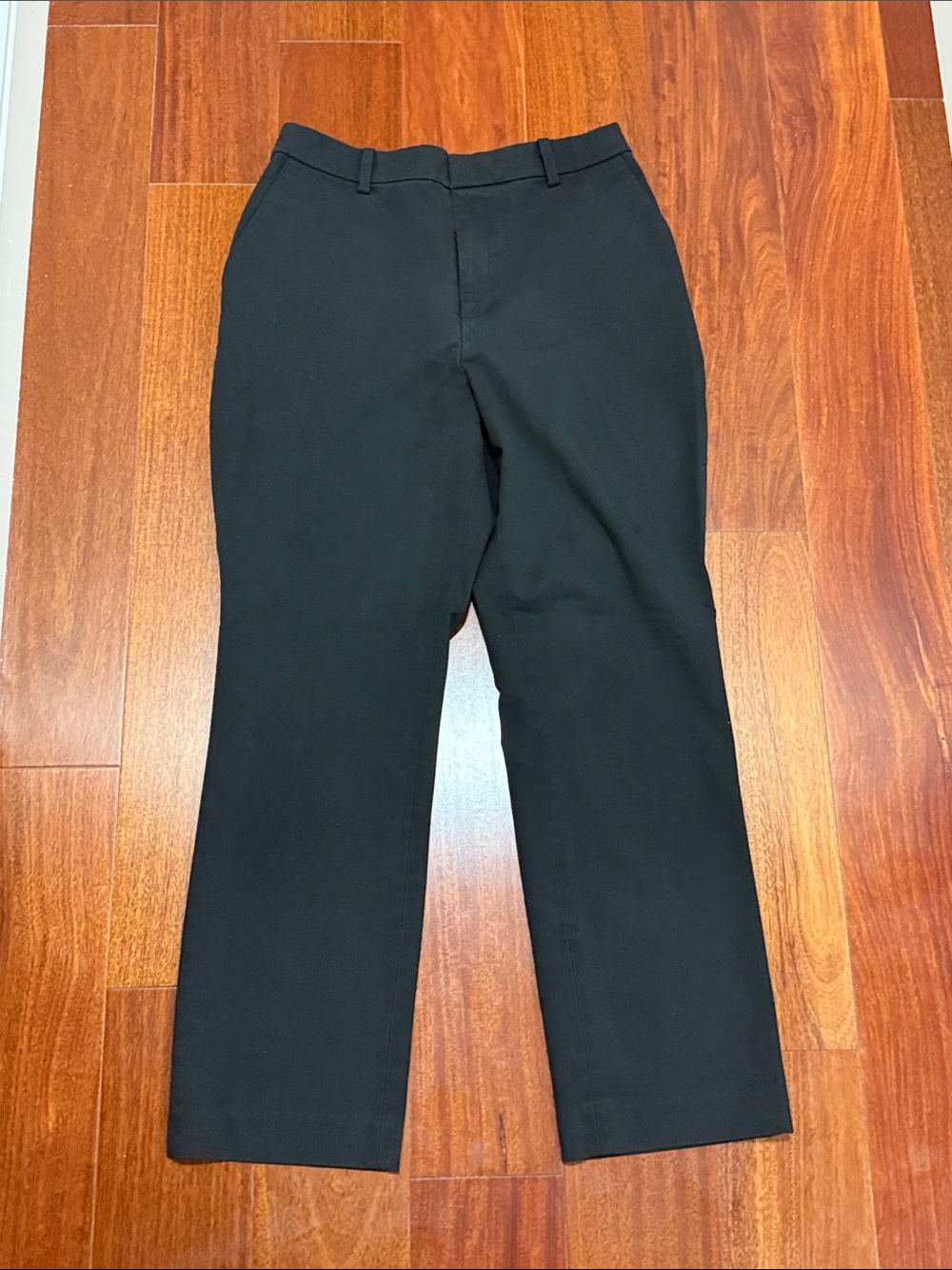 Uniqlo Women's Black Straight-Leg Trousers Size M waist 28-29”